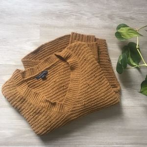 AE | Cropped Sweater